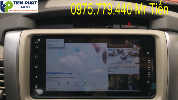 Man hinh dvd chay android cho toyota innova 2014-2018