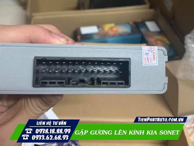 Gập gương lên xuống kính Kia Sonet bảo hành chính hãng 12 tháng
