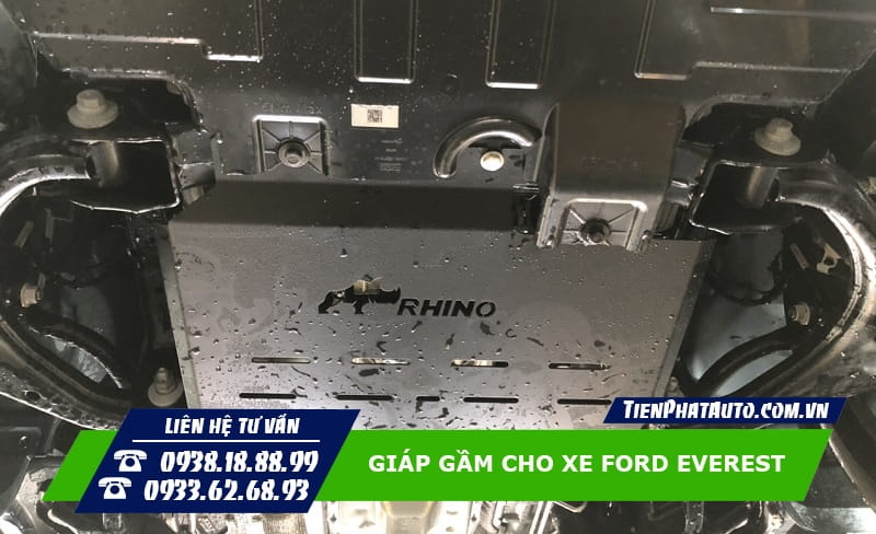 Lắp giáp gầm Ford Everest 2023 giúp mang lại nhiều sự tiện lợi