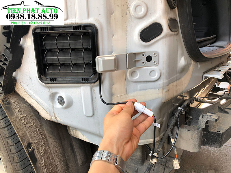 he-thong-canh-bao-diem-mu-cho-hyundai-tucson-tienphatauto-4
