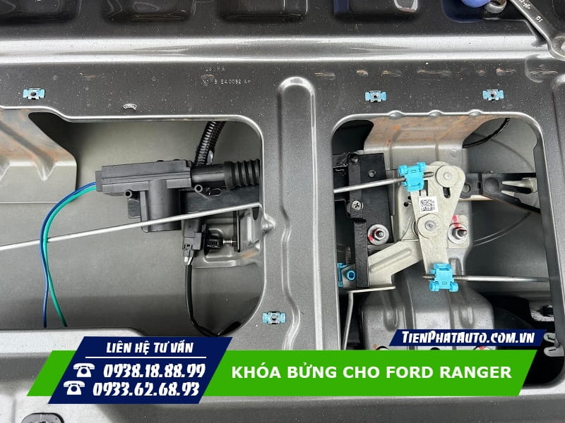 Khóa bửng Ford Ranger 2023 mang lại nhiều sự tiện lợi khi sử dụng