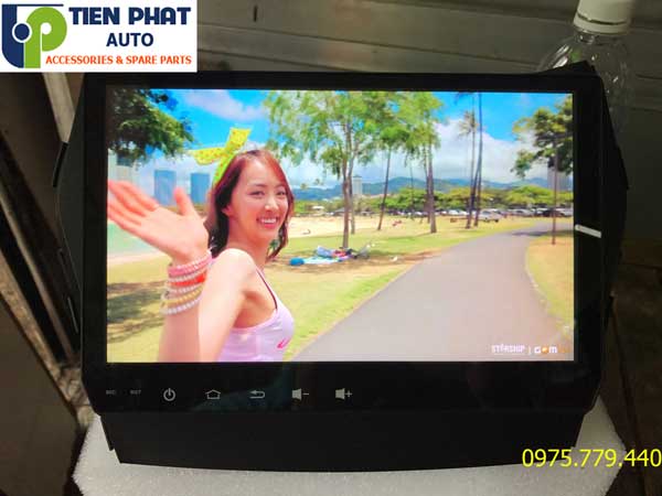 man hinh dvd zin theo xe huyndai santafe 2013