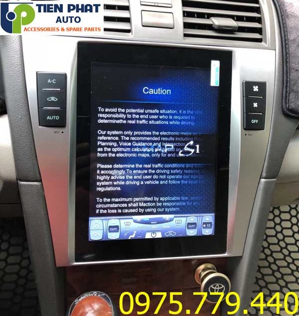 man hinh dvd tesla cho toyota camry uy tin chuyen nghiep