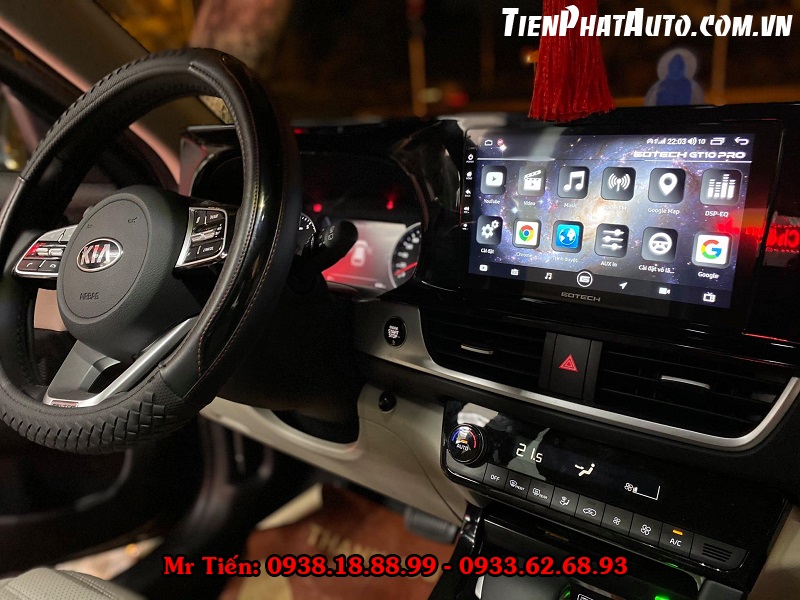 Màn hình Android Seltos có thể xem video, nghe nhạc qua kết nối Internet