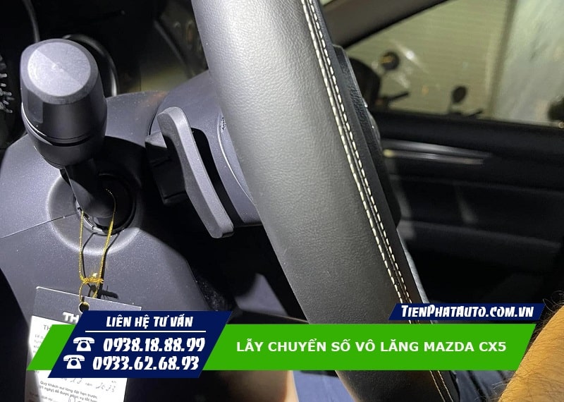 Lẫy số vô lăng Mazda CX5 hỗ trợ chuyển số nhanh bằng tay