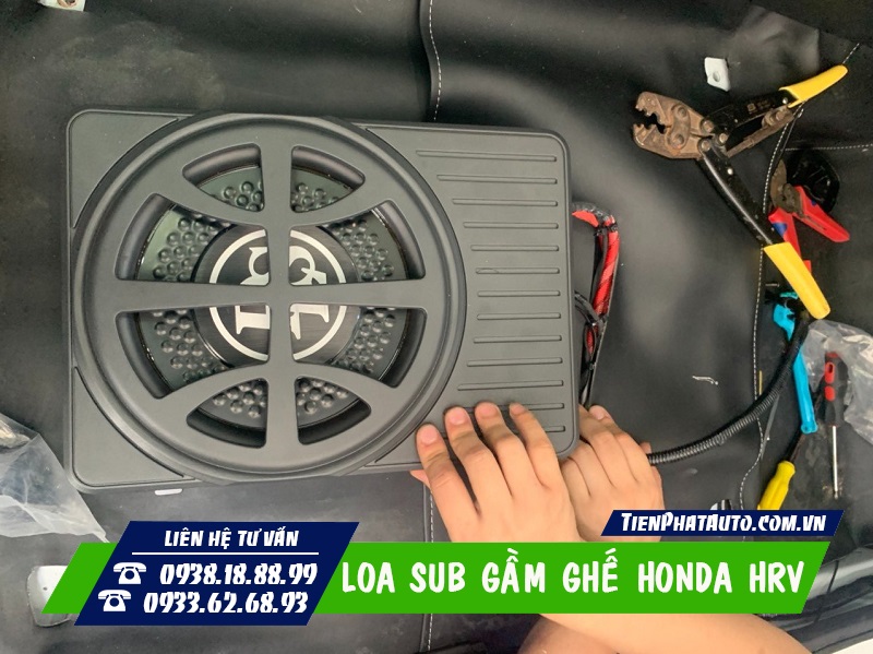 Tiến Phát Auto chuyên độ loa sun gầm ghế cho Honda HRV 2023
