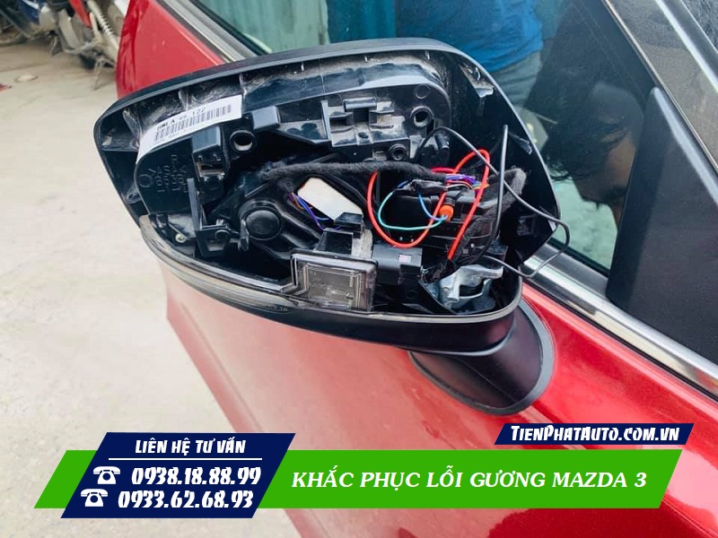 Lỗi gương Mazda 3 có thể gặp phải cả trên hai bên gương chiếu hậu