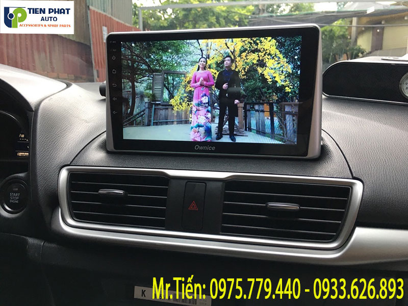 man-hinh-Android-cho-xe-Mazda3