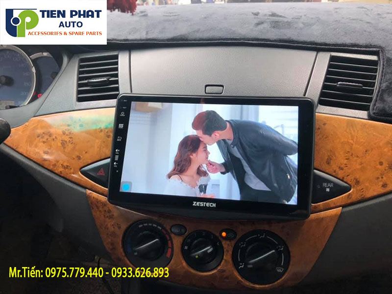 man-hinh-DVD-Zestech-cho-xe-Mitsubishi-Zinger