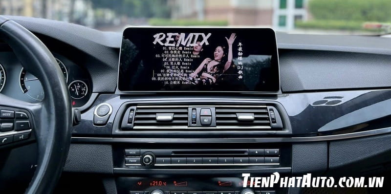 Hình ảnh mẫu màn hình Android cho BMW kích thước 12.3 inch