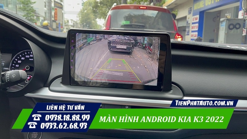 Màn hình Kia K3 2022 tích hợp được nhiều phần mềm hỗ trợ lái xe an toàn