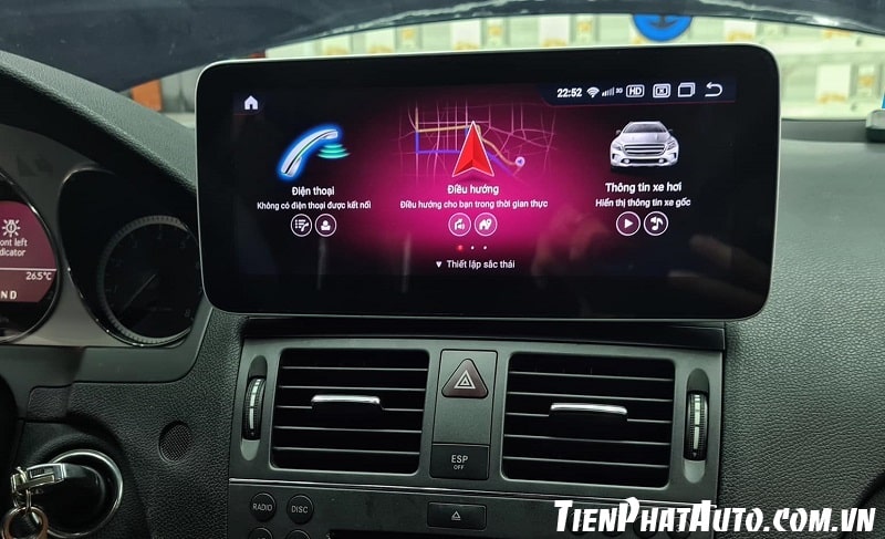 Hình ảnh màn hình Android Mercedes lắp trên dòng C Class (2007 - 2010)