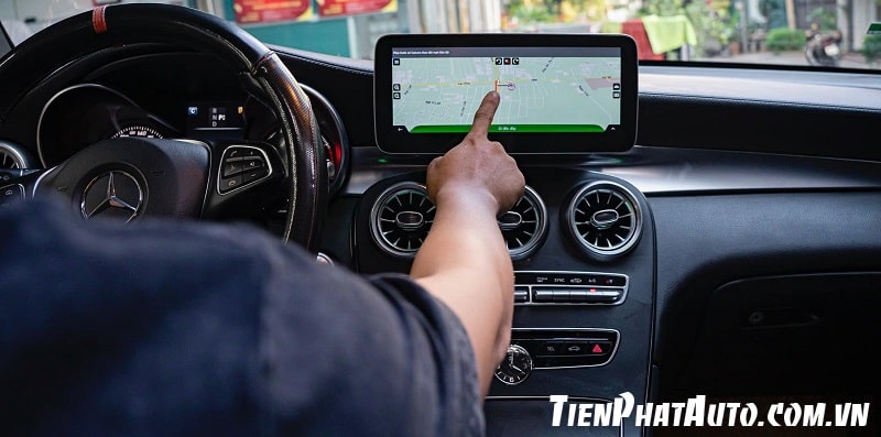 Hỗ trợ xem chỉ dẫn đường và cảnh báo giao thông