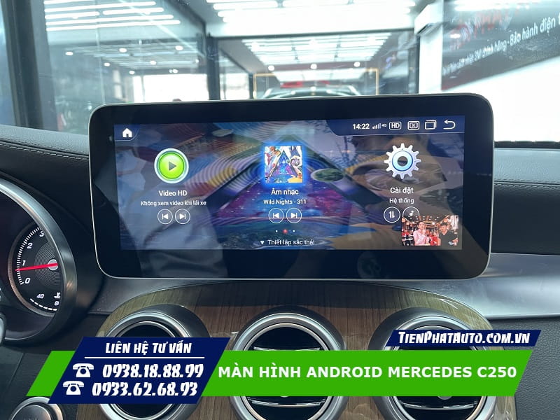 Màn hình kích thước lớn 10.25 inch giúp mang lại khả năng hiển thị sắc nét