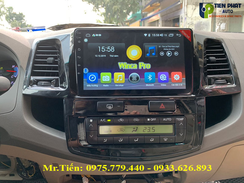 man-hinh-dvd-android-9-cho-toyota-fortuner