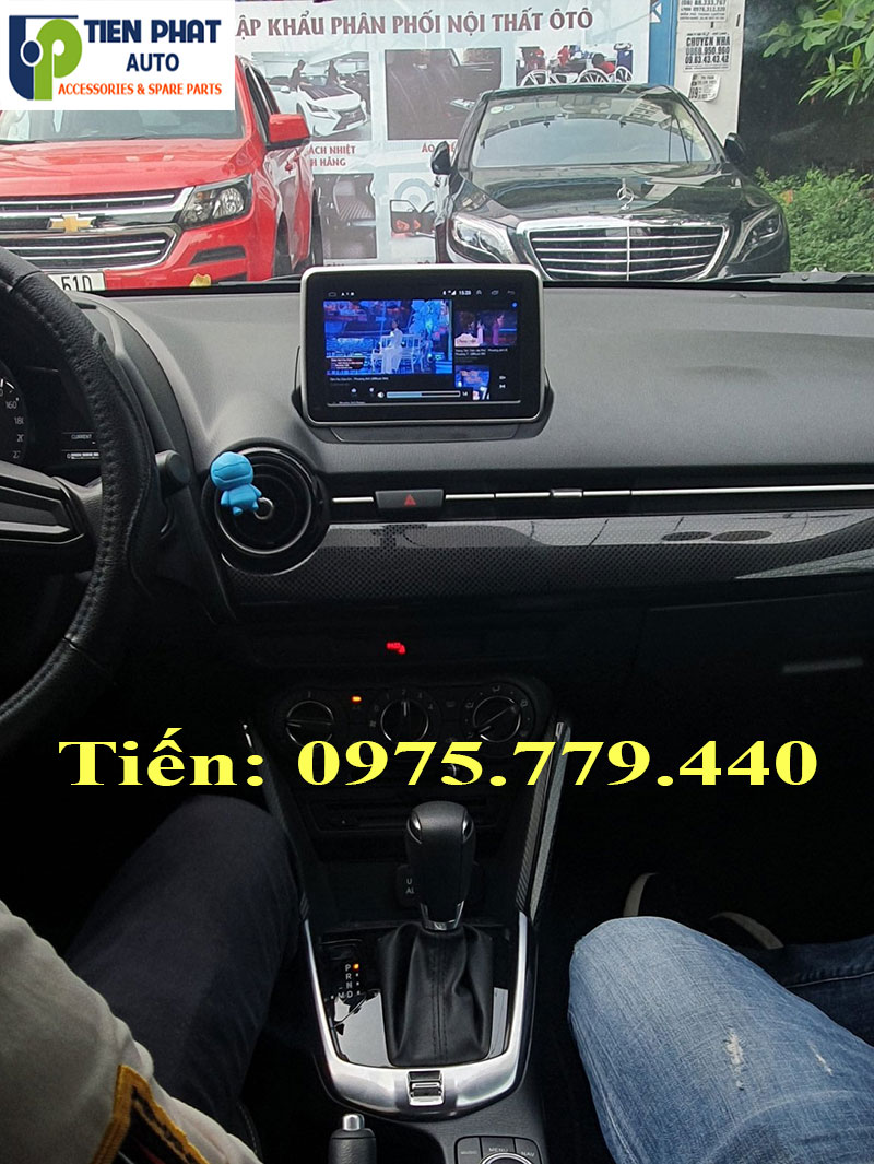 man-hinh-dvd-android-cho-mazda2
