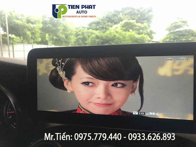 man-hinh-dvd-android-cho-xe-Mercedes-GLC
