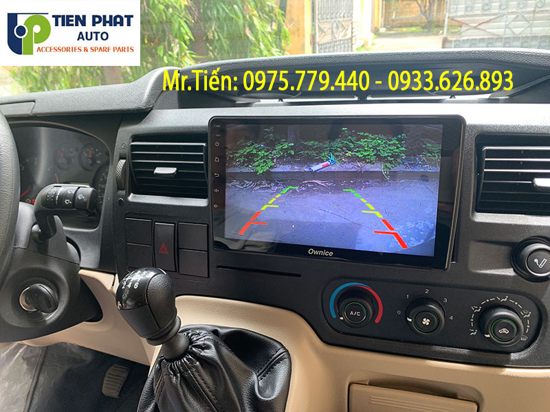 man-hinh-dvd-android-cho-xe-ford-transit