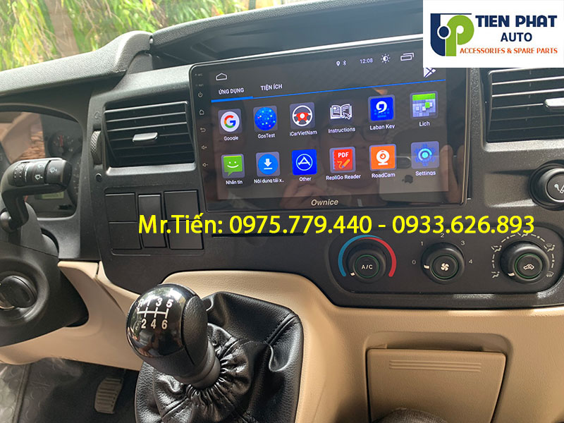 man-hinh-dvd-android-cho-xe-ford-transit