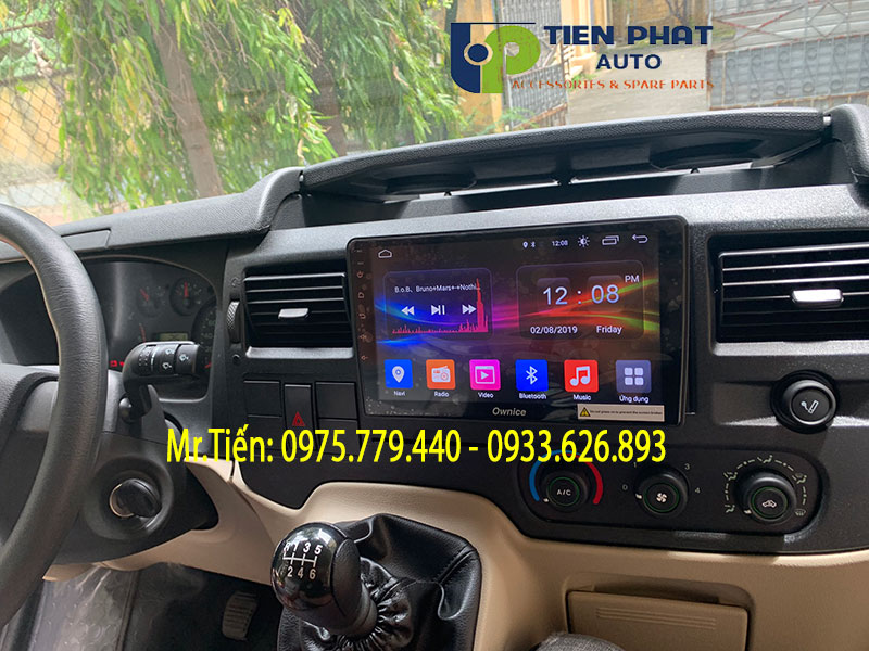 man-hinh-dvd-android-cho-xe-ford-transit