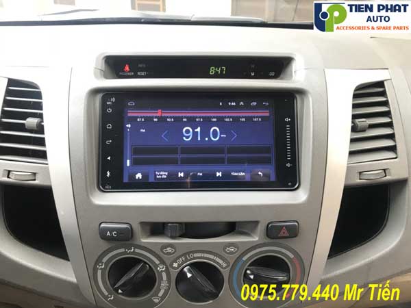 man hinh dvd cho toyota fortuner 2009-2012 gia re