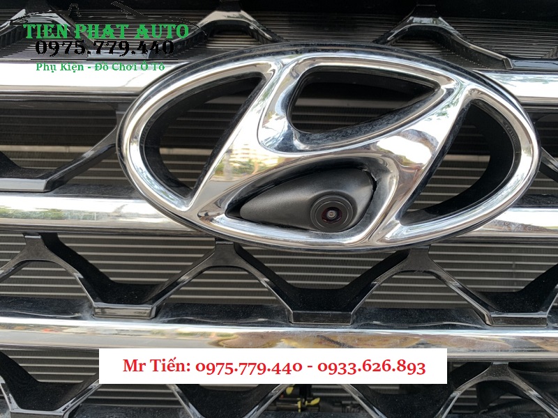mat-camera-truoc-tren-xe-hyundai-tucson-2016