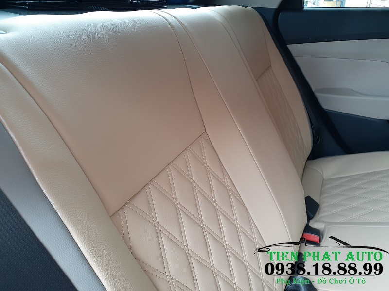 may-boc-ghe-da-hyundai-accent