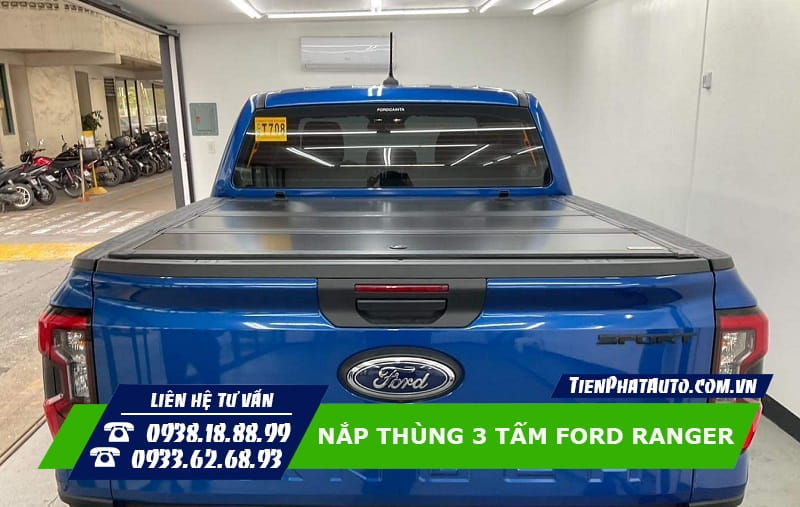Tiến Phát Auto chuyên lắp nắp thùng 3 tấm cho xe Ford Ranger tại TPHCM