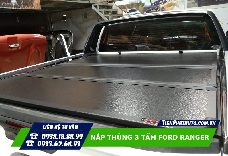 Nắp thùng 3 tấm cho Ford Ranger là phụ kiện không thể bỏ qua