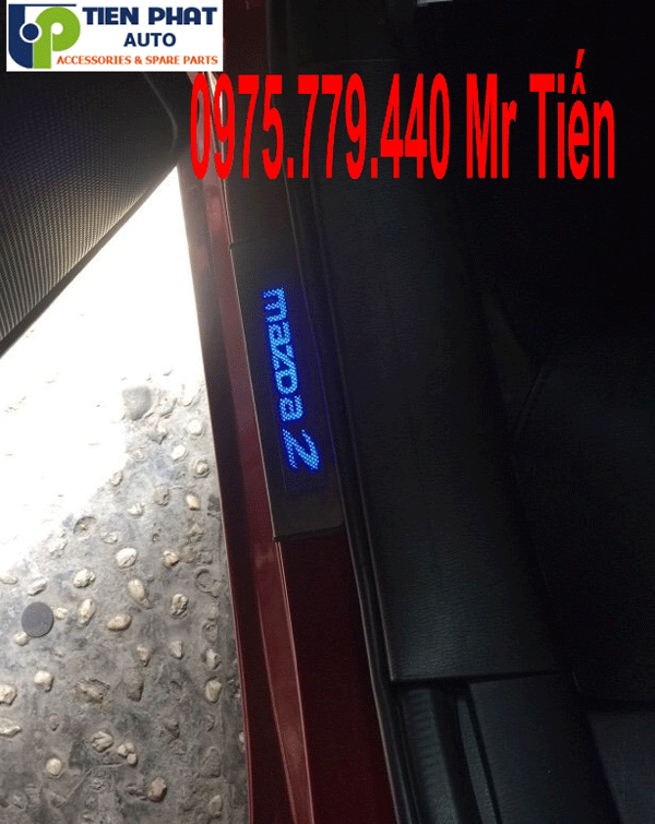 Nẹp bước chân có đèn cho mazda 2 đời 2018