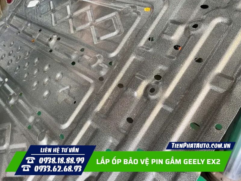 lắp ốp bảo vệ pin gầm geely ex2 sơn tĩnh điện hạn chế rỉ sét hao mòn