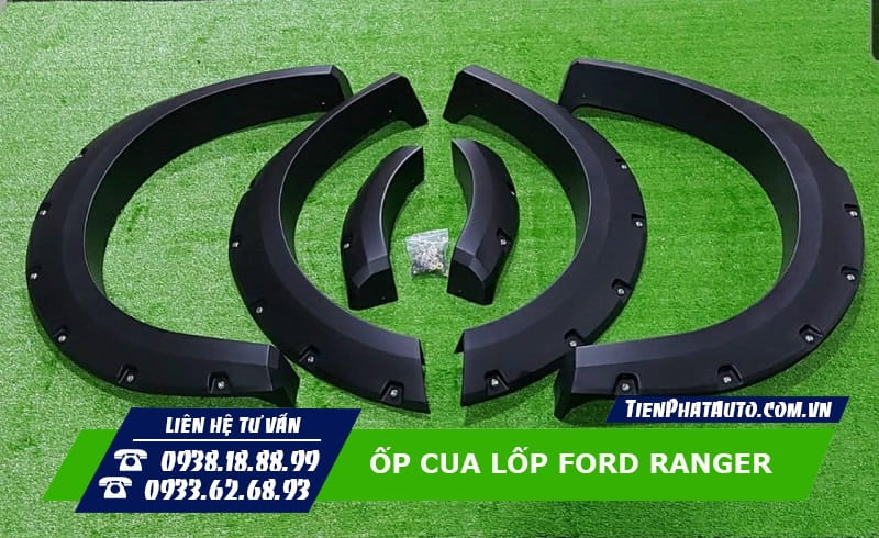 Mẫu ốp cua lốp dạng đinh dành cho xe Ford Ranger