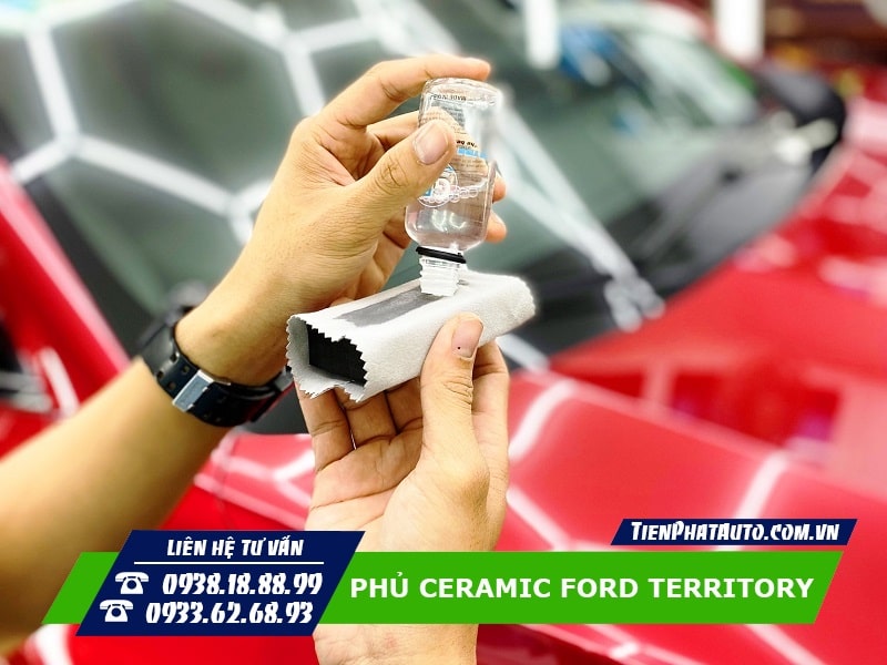 Tiến Phát Auto chuyên phủ Ceramic cho xe Ford Territory