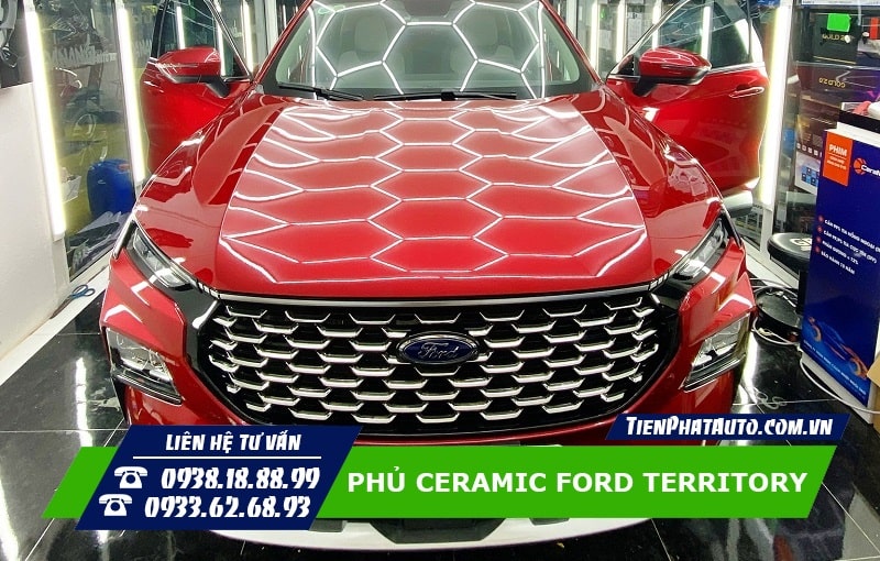 Phủ Ceramic Ford Territory giúp xe luôn sáng bóng