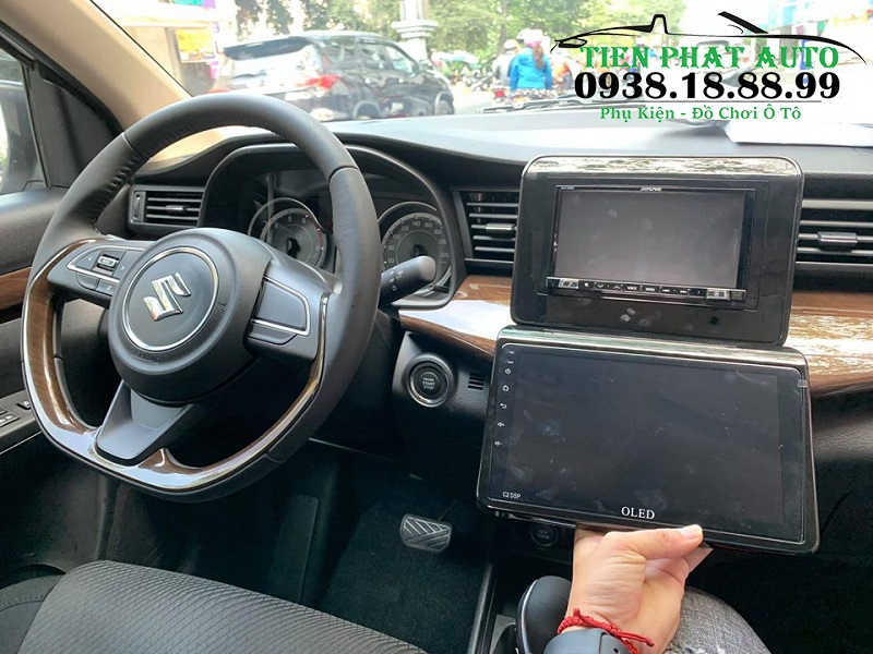 Sang trọng hơn khi lắp màn hình DVD Android Oled C2 Cho Suzuki XL7