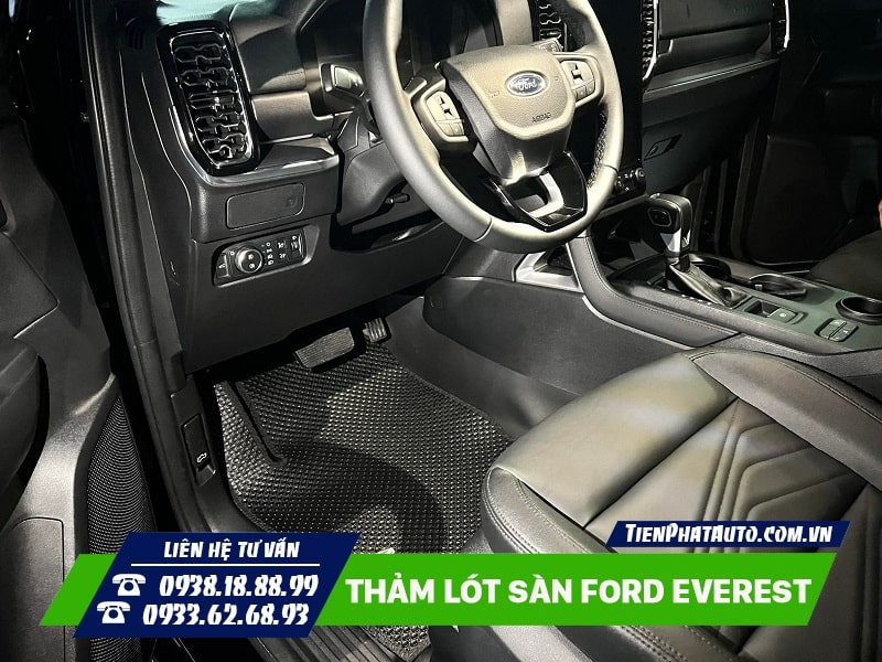Thảm lót sàn Ford Everest 2023 là phụ kiện cần thiết không thể thiếu