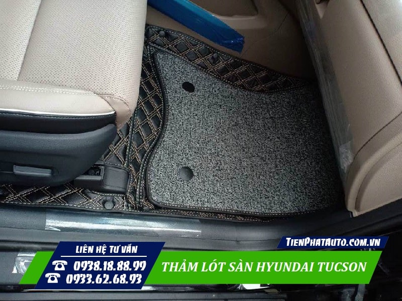 Hình ảnh thảm lót sàn Hyundai Tucson ở vị trí ghế bên phụ