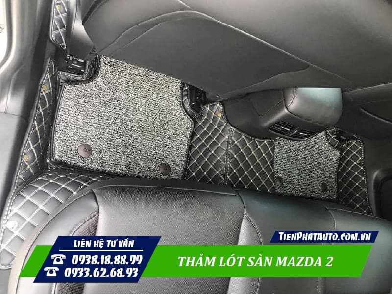 Thảm lót sàn giúp giữ vệ sinh nội thất và tăng sự sang trọng cho xe