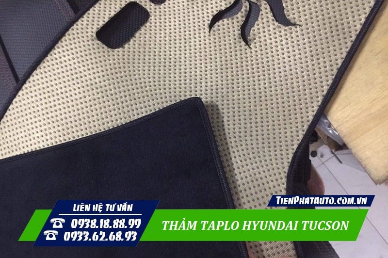 Thảm taplo Hyundai Tucson chất liệu nhung