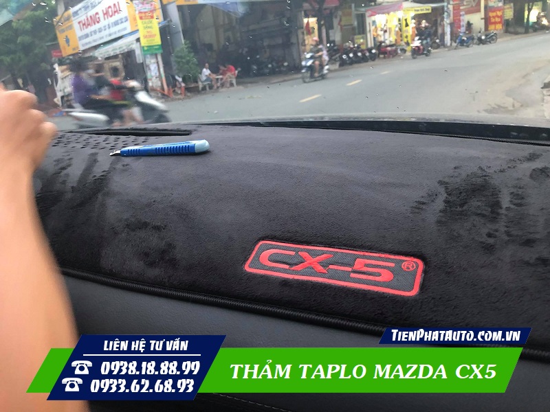 Thảm taplo Mazda CX5 là phụ kiện cần thiết không thể thiếu