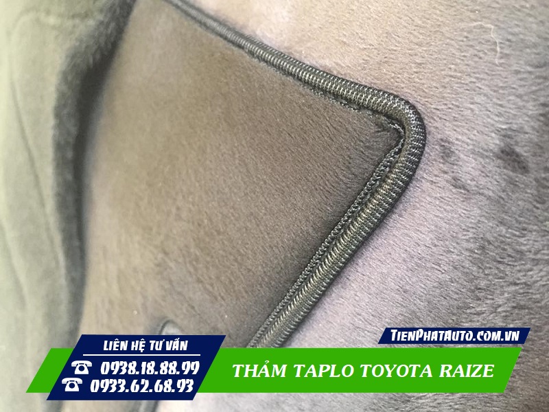 Thảm taplo xe Toyota Raize chất liệu nhung cao cấp