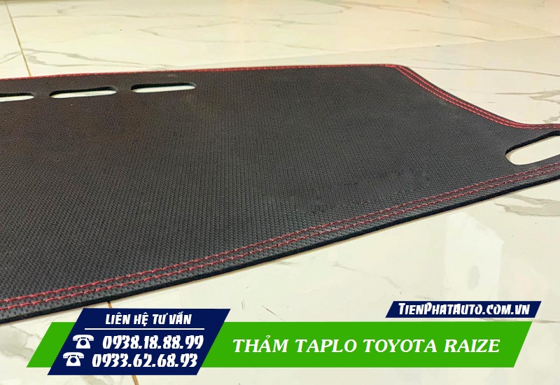 Thảm taplo xe Toyota Raize chất liệu da vân cacbon cao cấp
