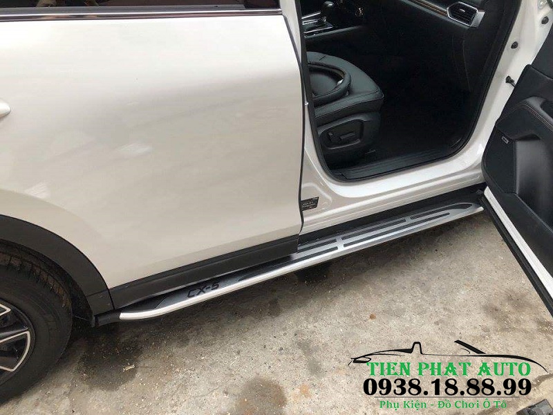 Bệ bước chân Mazda CX5 2018 - 2021 được thiết kế theo form xe