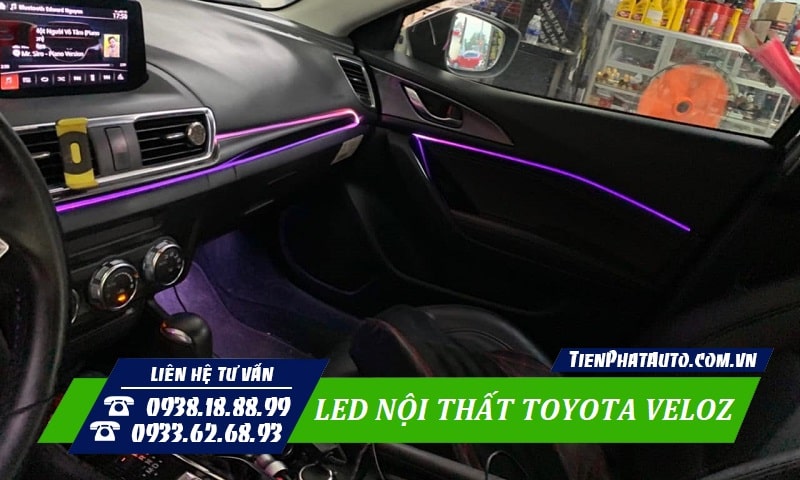 Đèn LED nội thất Toyota Veloz giúp mang lại nhiều sự tiện lợi khi sử dụng