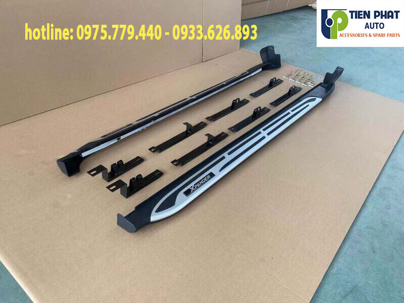 BỆ BƯỚC CHÂN VÀ ỐP CẢN SAU CHO XE XPANDER