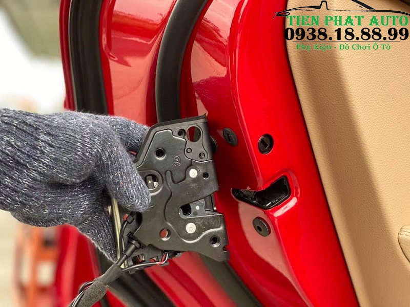 Độ Cửa Hít Tự Động Cho Xe Porsche Macan 2020