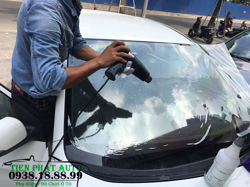 Dán Phim Cách Nhiệt Cao Cấp Cho Xe Kia Morning Tại Tiến Phát Auto