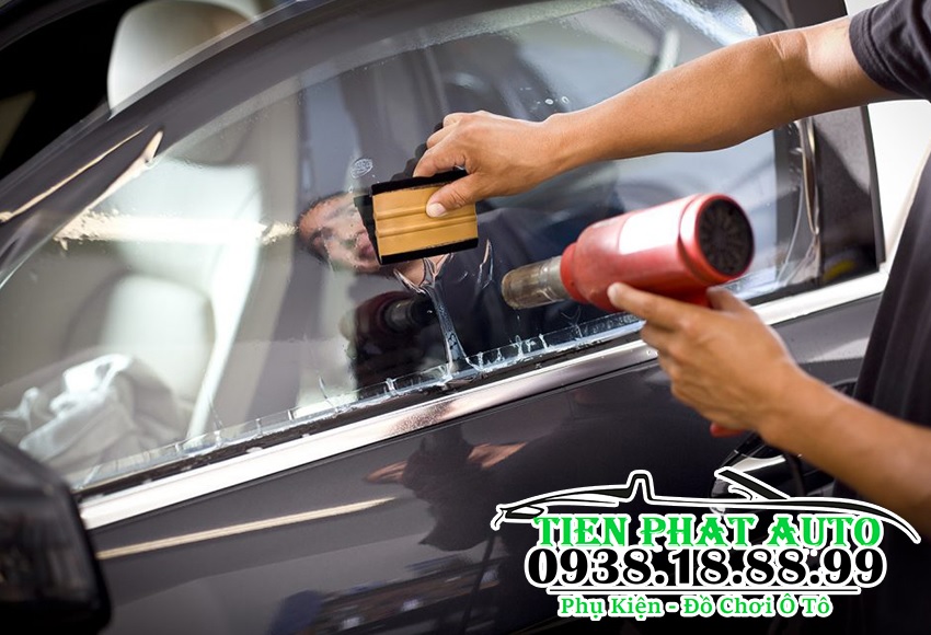 Dán Phim Cách Nhiệt Giá Rẻ Cho Ô Tô Tại TPHCM