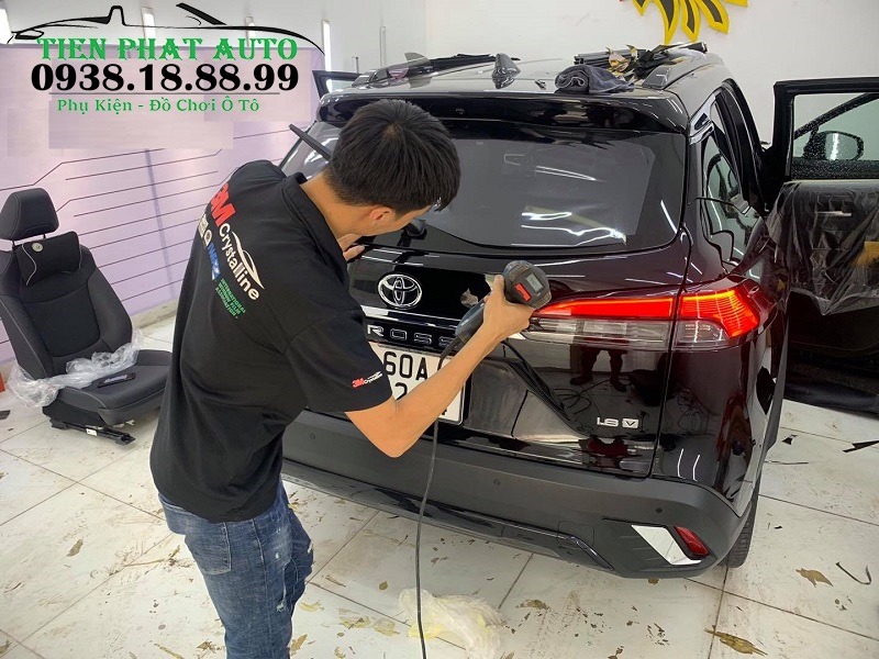 Dán Phim Cách Nhiệt Toyota Cross