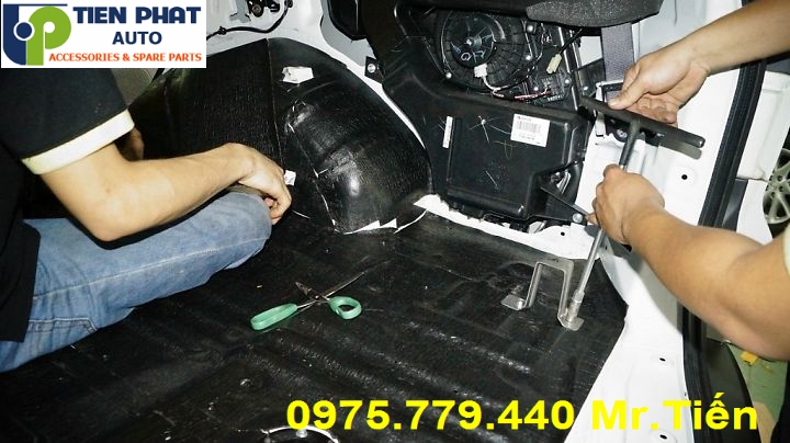 Dịch Vụ Dán Chống Ồn Cách Âm Cho Xe Hyundai Avante Làm Tận Nơi